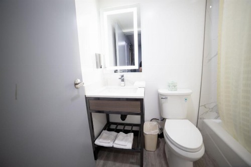 Travelodge by Wyndham Ontario - image 18