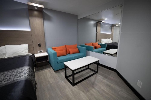 Travelodge by Wyndham Ontario - image 23