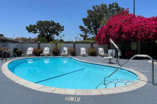 Quality Inn Ontario Airport Convention Center - image 29