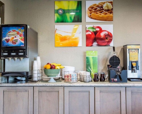Quality Inn Ontario Airport Convention Center - image 33