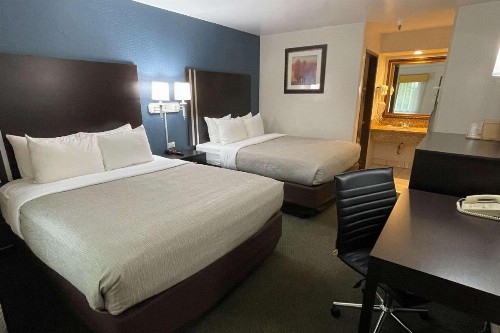 Quality Inn Ontario Airport Convention Center - image 9