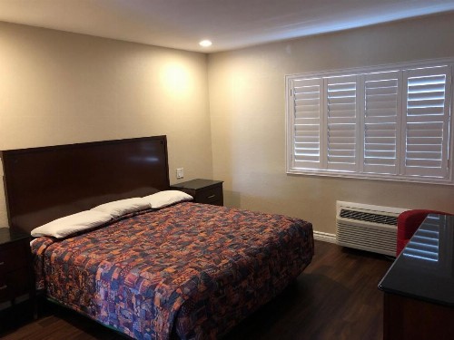American Inn - image 28