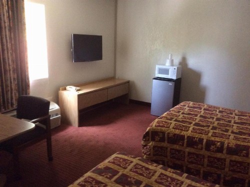 American Inn - image 36
