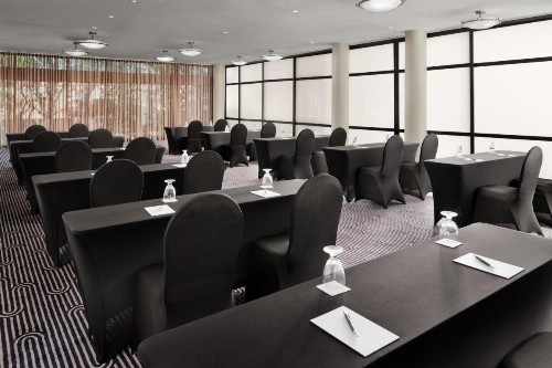 Sheraton Ontario Airport Hotel - image 9