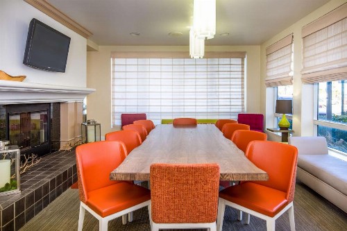 Hilton Garden Inn Orange Beach - image 2