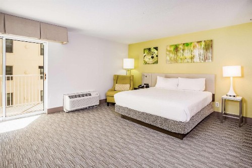 Hilton Garden Inn Orange Beach - image 31