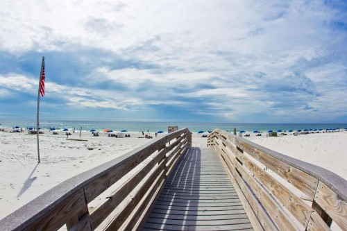 Hilton Garden Inn Orange Beach - image 8