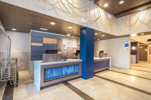 Holiday Inn Express Orange Beach - On The Beach an IHG Hotel - image 7