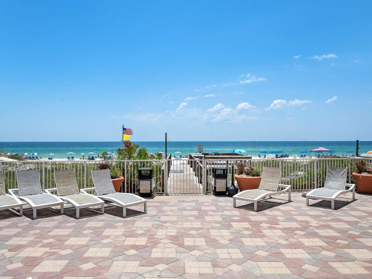 Sleep Inn on the Beach - image 2