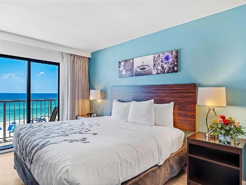 Sleep Inn on the Beach - image 42