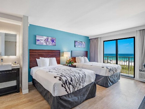 Sleep Inn on the Beach - image 45