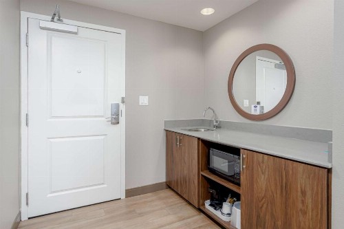 Hampton Inn & Suites - Orange Beach - image 33