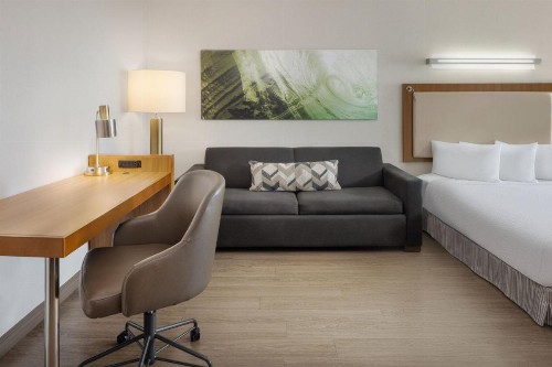 SpringHill Suites Orange Beach at The Wharf - image 36