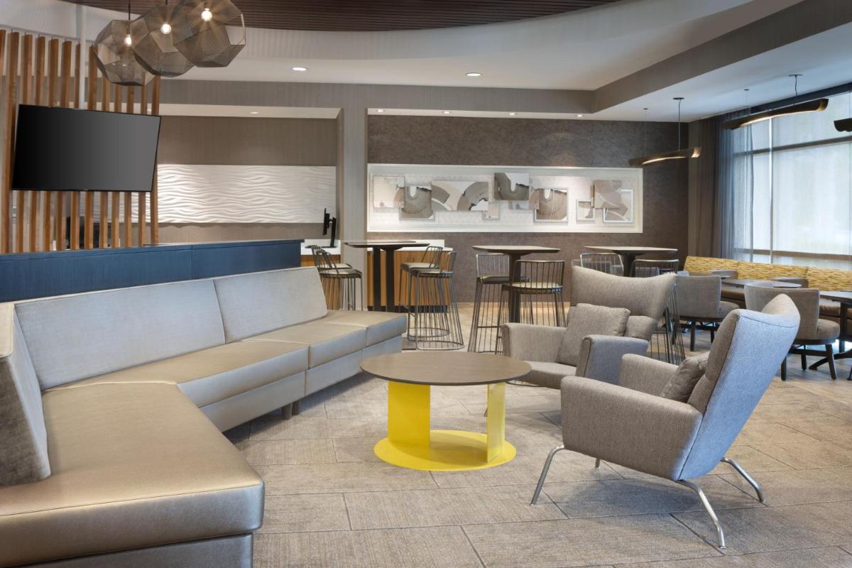 SpringHill Suites Orange Beach at The Wharf - image 3