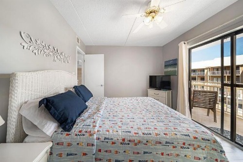 Sugar Beach 223 - image 11