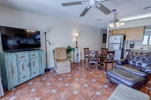 Seaside Beach and Racquet 2306 - image 1