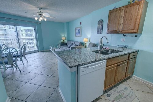 TradeWinds 708 - image 2