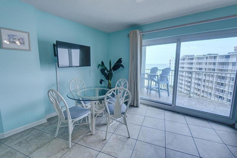 TradeWinds 708 - image 3
