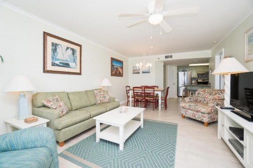Phoenix East Unit 607 - image 3