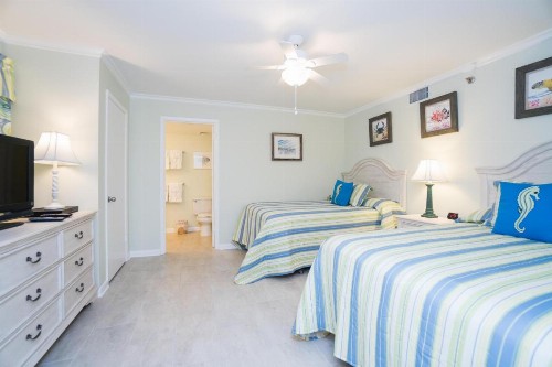 Phoenix East Unit 607 - image 9