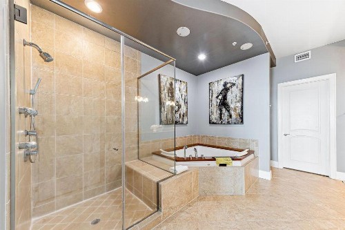 Turquoise Place Unit 2205D - image 15