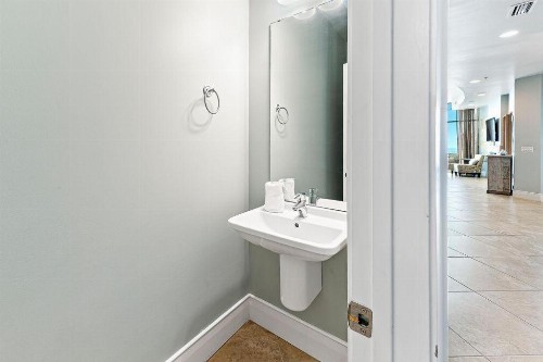 Turquoise Place Unit 2205D - image 19