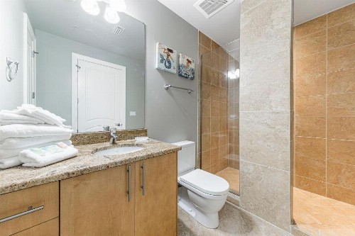 Turquoise Place Unit 2205D - image 26