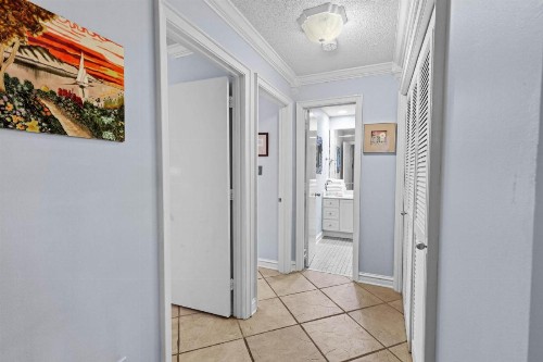 Romar House Unit 704A - image 14