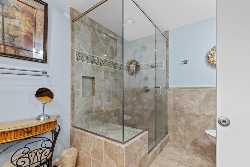 Romar House Unit 704A - image 20