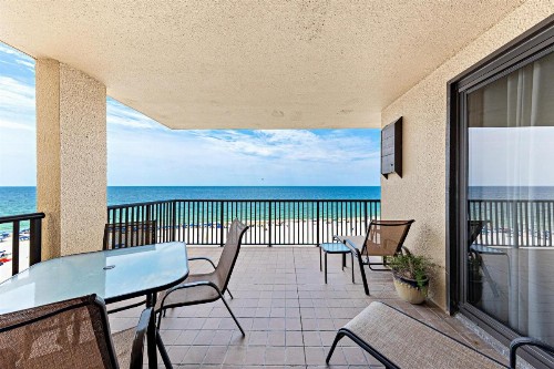 Romar House Unit 704A - image 32