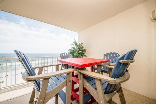 Admirals Quarters 802 - image 10