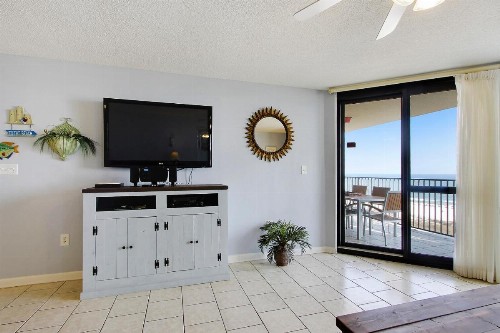 Phoenix VI Unit 811 - image 25