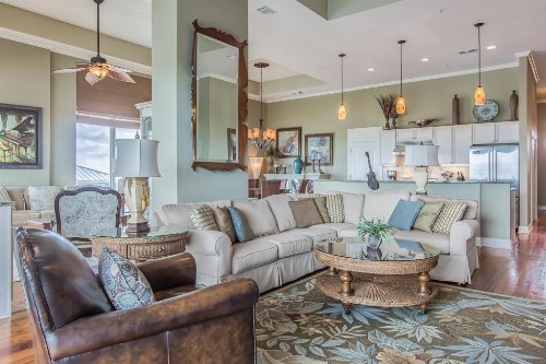 Levin's Bend PH 2207 at the Wharf - image 3