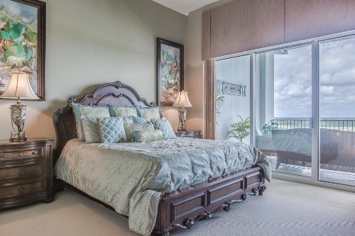 Levin's Bend PH 2207 at the Wharf - image 9