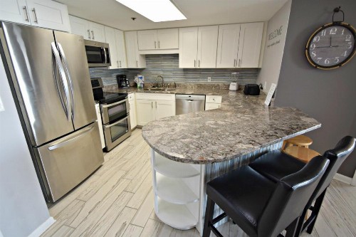 Phoenix East 806 Condo - image 6