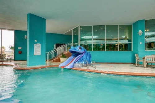 Caribe Resort - image 2