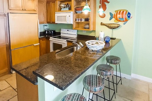 Tradewinds Condos - image 10