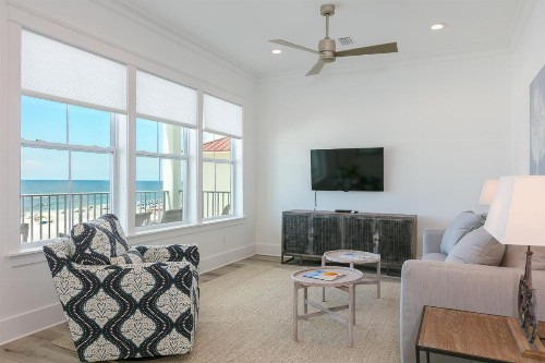 Beachfront Bliss - image 8