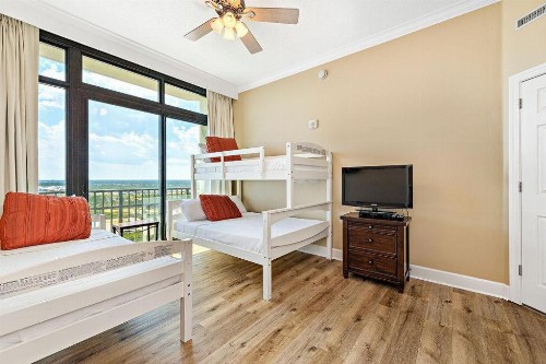 Phoenix West 1001 - image 20