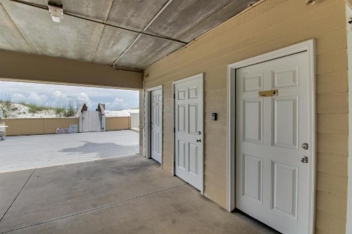 Romar Beach Condos - image 8
