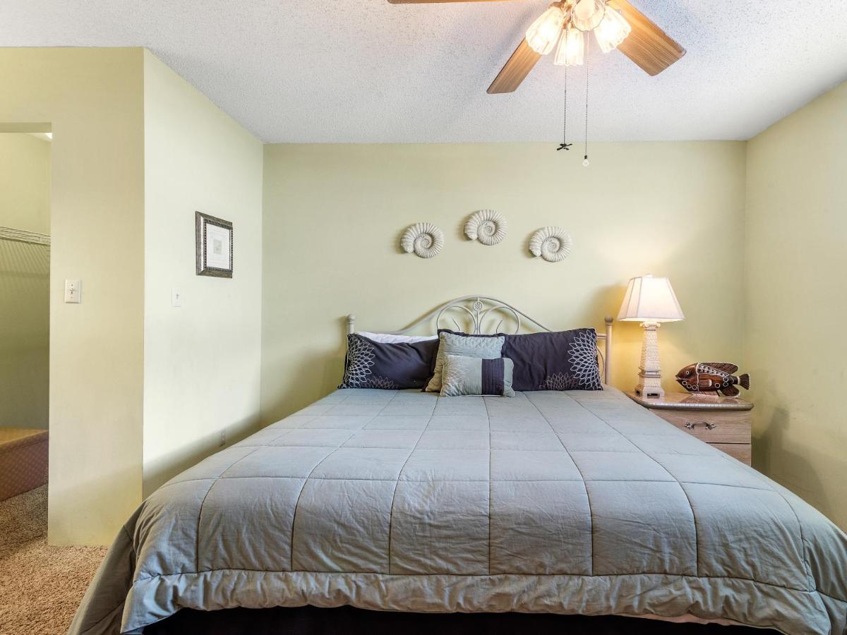 Sugar Beach 329 by Bender Vacation Rentals - image 7