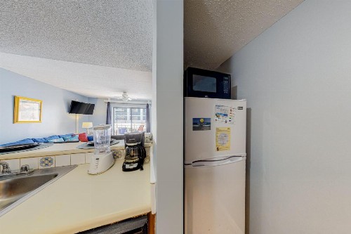 Sugar Beach Condominiums - image 10