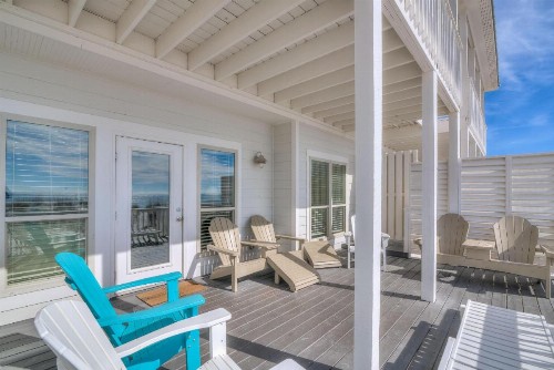 Great Location- Gulf-Front Home w/pool - Heavenly Sunset - Sleeps up to 14. - image 37