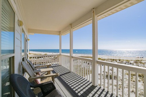 Great Location- Gulf-Front Home w/pool - Heavenly Sunrise - Sleeps up to 14. - image 3