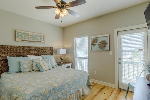Great Location- Gulf-Front Home w/pool - Heavenly Sunrise - Sleeps up to 14. - image 46