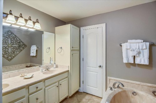 Phoenix West II Unit 1207 - image 39