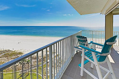 New Listing! Gulf-Front Condo With 3 Pools & Hot Tub Condo - image 1