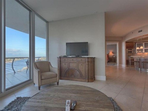 Bella Luna P10 by Meyer Vacation Rentals - image 12