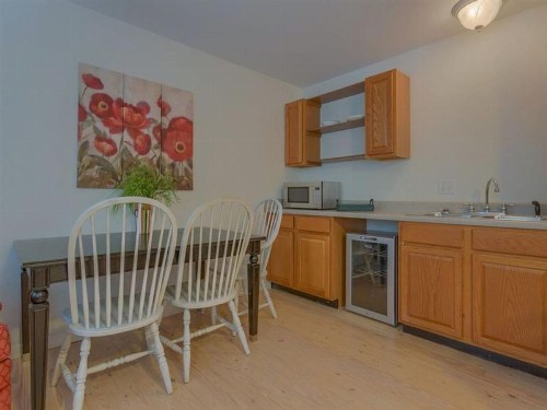 Bayland by Meyer Vacation Rentals - image 11