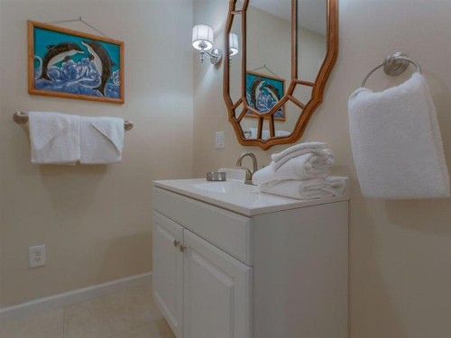 Bayland by Meyer Vacation Rentals - image 8